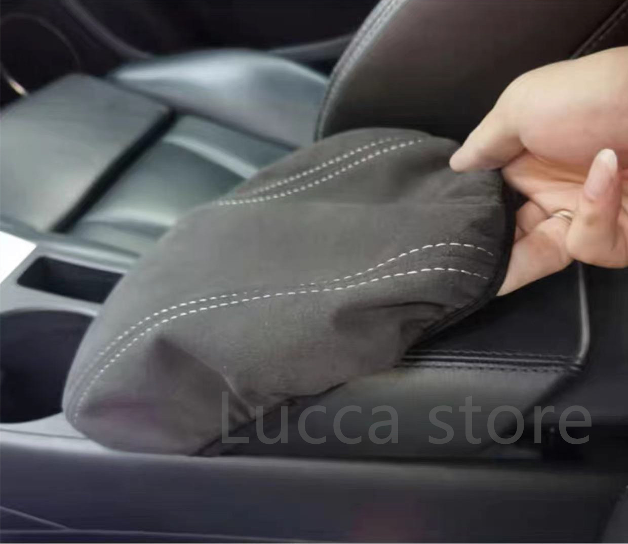 Замшевая накладка для Mercedes – обзор и цена Contact Cement Leather